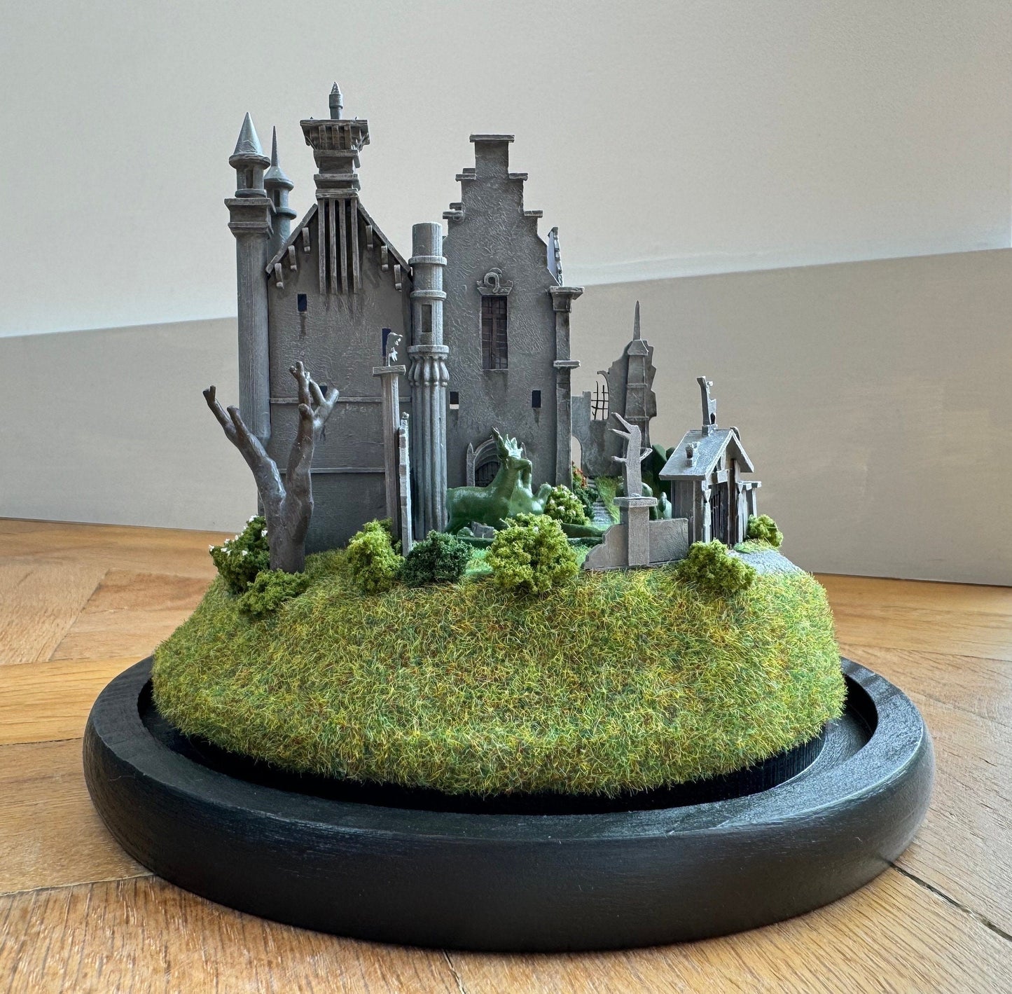 Model miniature Edward Scissorhands Castle in glass dome. Tim Burton