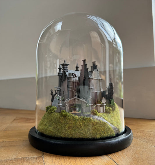 Model miniature Edward Scissorhands Castle in glass dome. Tim Burton