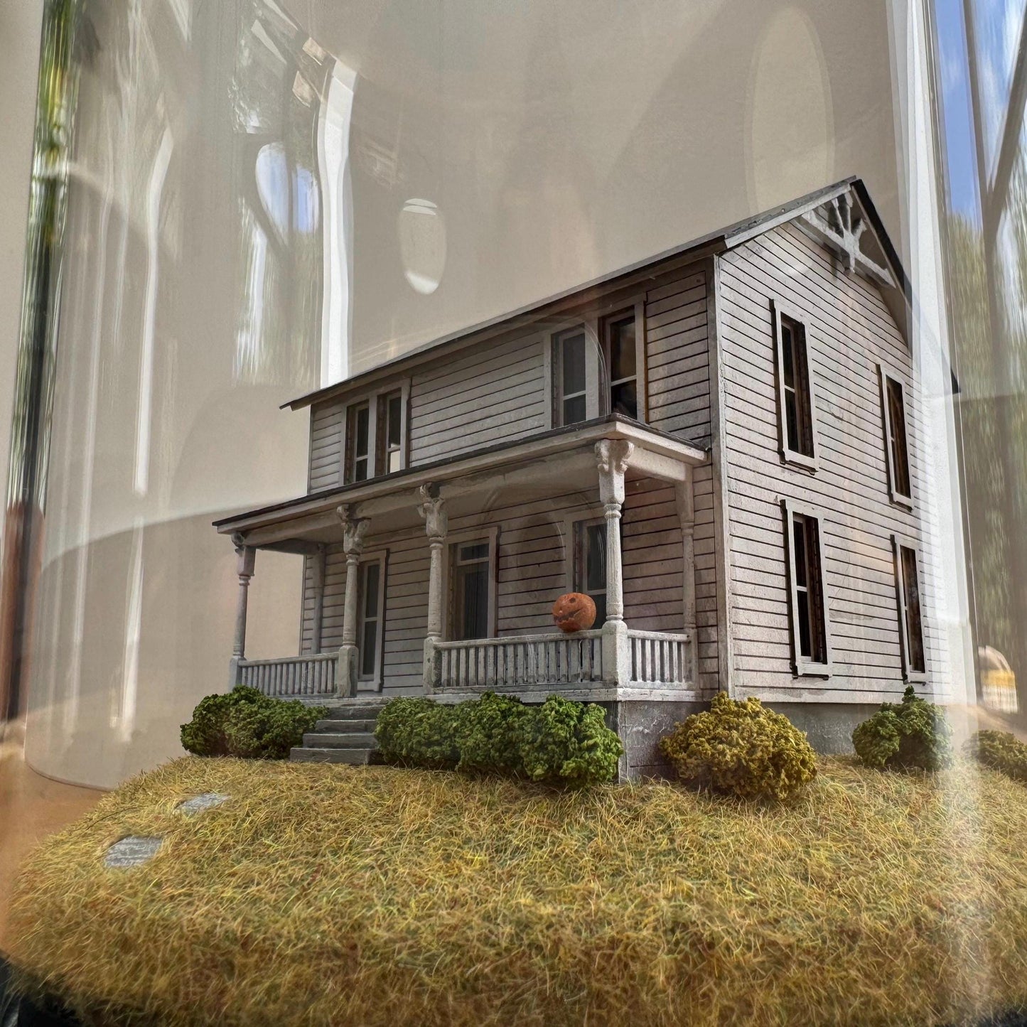 Model of Halloween Michael Myers movie house in glass dome. Halloween 1978